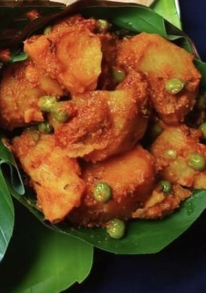 A picture of Aloo Matar Dry Sabji.