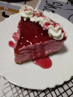 Foto principal de Tarta de fresa fácil y rápida