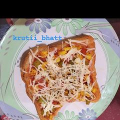 A picture of Bread Pizza.