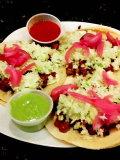 Una foto de Tacos de carne adobada estilo sinaloa