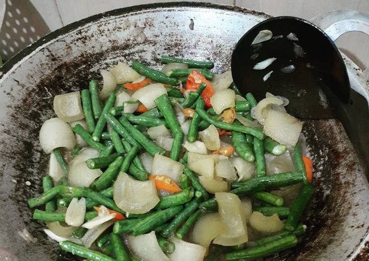 Oseng Kikil Kacang Panjang