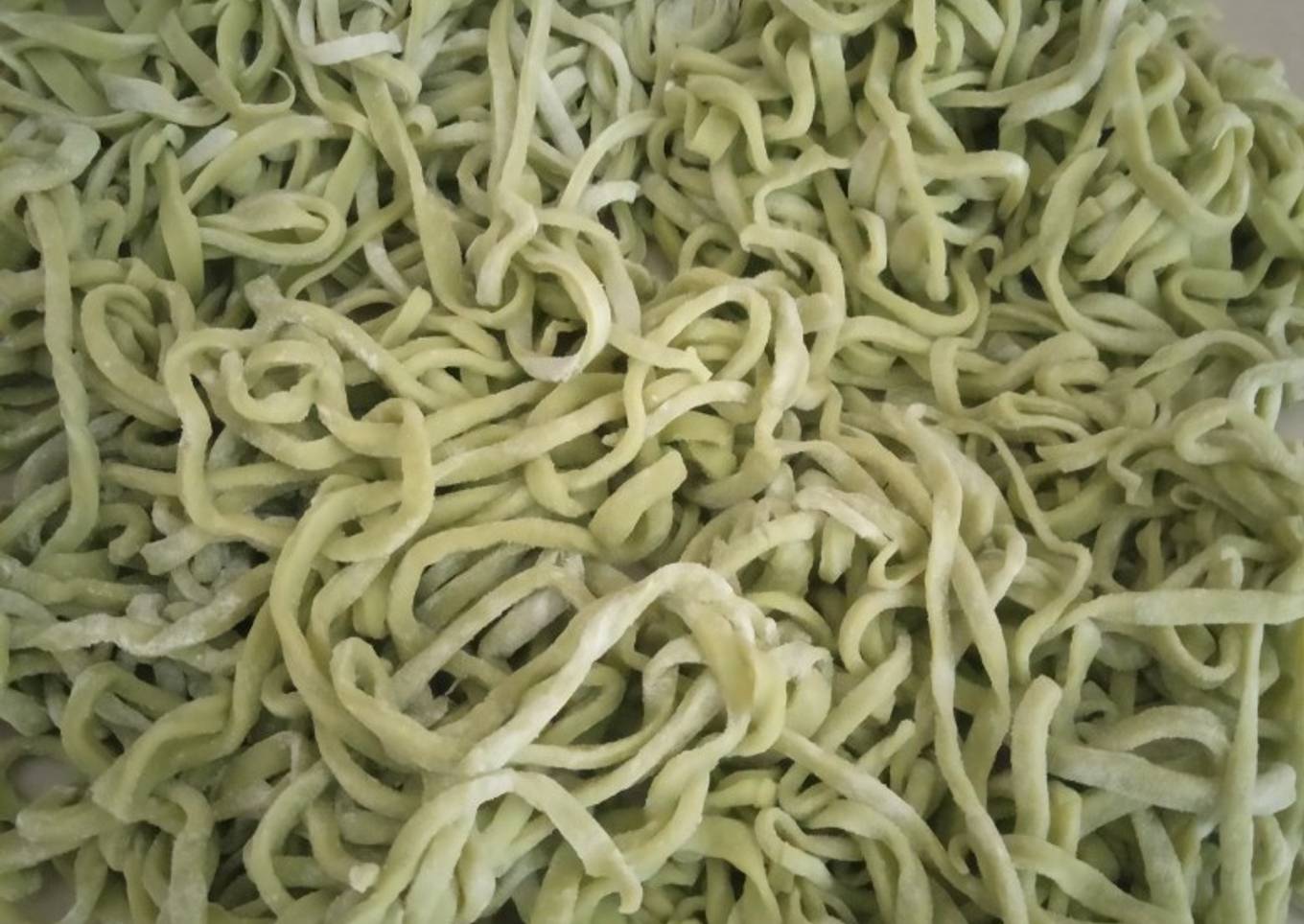 Mie bayam tanpa alat penggiling anti gagal