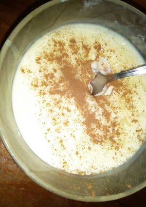 Una foto de Arroz con leche cremoso