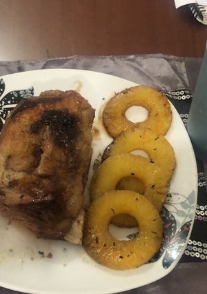 Una foto de Costilla con piña asada a la piedra