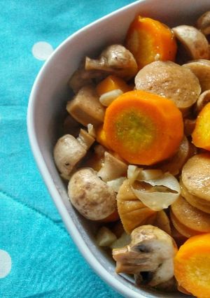 A picture of Stir Fried Sausages Carrot and Mushrooms.