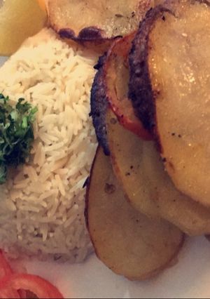 صورة لوصفة بطاطس مع لحم البرجر🍛💕