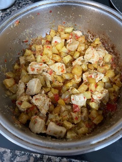 Una foto de Pechuga de pollo con papas