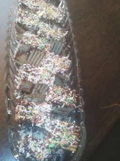 عکسی از دستور کیک یخچالی