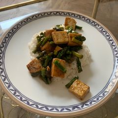 Tofu and Asparagus in Teriyaki sauce A picture of Tofu and Asparagus in Teriyaki sauce.