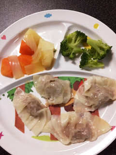 A picture of Gyoza for 1-Year-Olds: Baby Food Completion Stage.