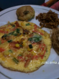 Foto resep Omelette Sayur Keju Sensasi Hangat