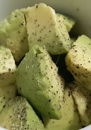 A picture of ☆Avocado with Black and White Pepper☆.