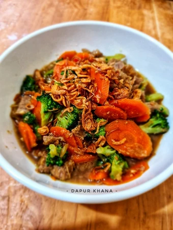 Cara Gampang Menyiapkan Resep Bistik Sapi Wortel Brokoli Anti Ribet, Bisa Manjain Lidah