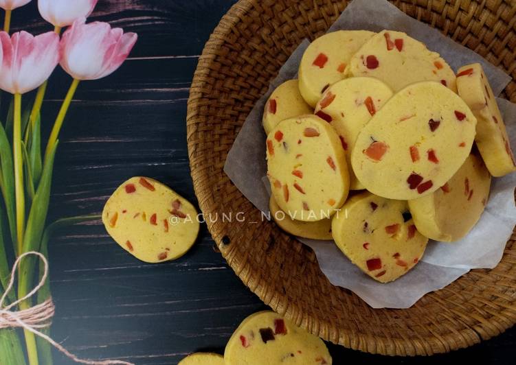 Eggless Indian Tutti Frutti Cookies (Hyderabadi Karachi)