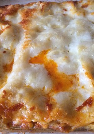 A picture of Lasagna.