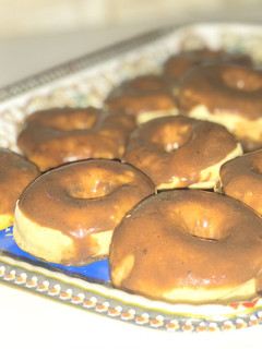 A picture of Baked doughnuts.