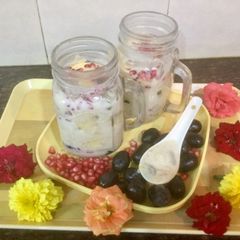 A picture of Oats Fruit Porridge.