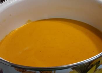 How to Make Yummy Creamy Carrot Soup