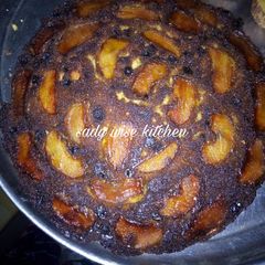 A picture of Apple cake.