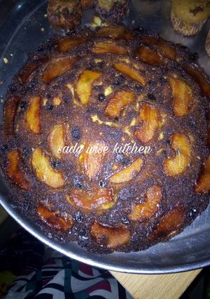 A picture of Apple cake.