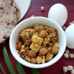 A picture of Egg Cheese Bhujia.
