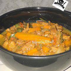 Shredded Beef & veggies sauce A picture of Shredded Beef & veggies sauce.