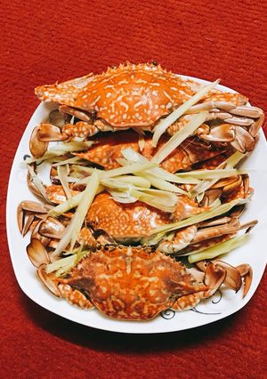 Hình của món Ghẹ hấp sả.