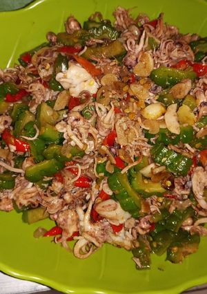 Foto resep Oseng pare dan kepala cumi