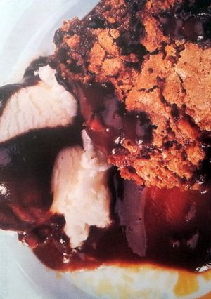 A picture of Hot Fudge Sundae Cake.