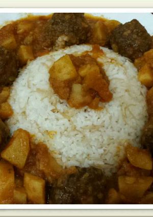 A picture of Rice Kofta with Potatoes.