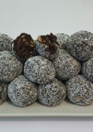 Foto principal de Postre fácil sin horno *bolitas esponjosas y ricas