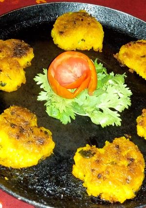 A picture of Semolina muffins.