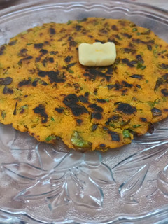 मक्का मैथी परांठा (makka methi paratha recipe in Hindi) रेसिपी मुख्य फोटो