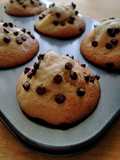 Muffin con mele e gocce di cioccolato