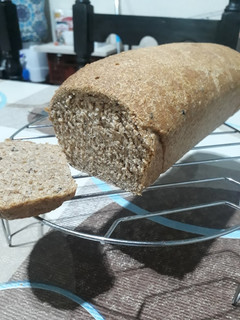 Una foto de Pan integral fácil y rico