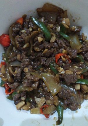 Foto resep Sapi Saos Tiram Pedas Gurih