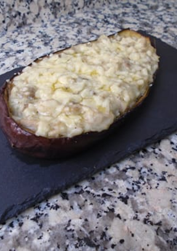 Una foto de Berenjenas rellenas de pollo
