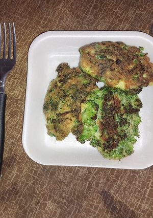 Una foto de Tortitas de brócoli 🥦