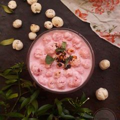 A picture of Makhana beetroot raita.