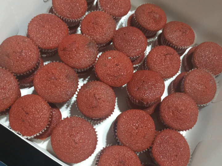 Easy Way Prepare Red velvet cupcakes the So Delicious So Delicious