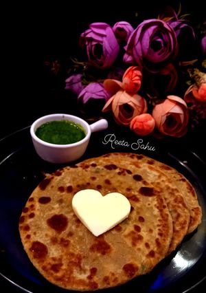 फूल गोभी का पराठा (Phool gobhi ka paratha recipe in hindi) रेसिपी मुख्य फोटो
