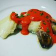 Bacalao confitado a baja temperatura con emulsión de piquillos