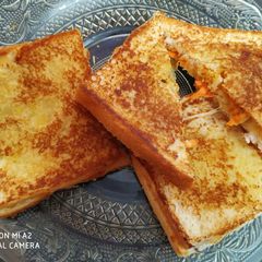 Cheesey potato sandwich A picture of Cheesey potato sandwich.