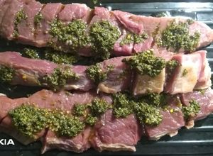 Una foto de Adobo para carne al horno