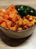 Calabaza, garbanzos y espinacas con curry