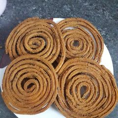 A picture of Murukku.