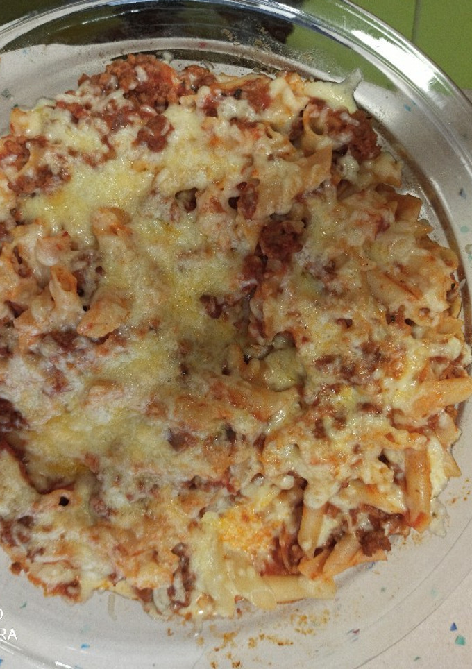 Una foto de Macarrones a la boloñesa