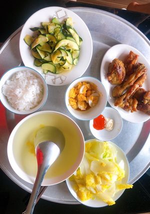 Hình của món Mâm cơm nhỏ của Trang 50.