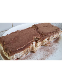 Una foto de Postre tipo tiramisú
