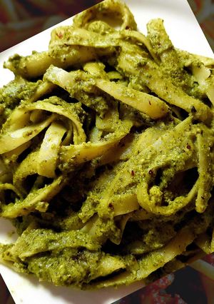A picture of Hazelnut Parsley Pesto Spaghetti.